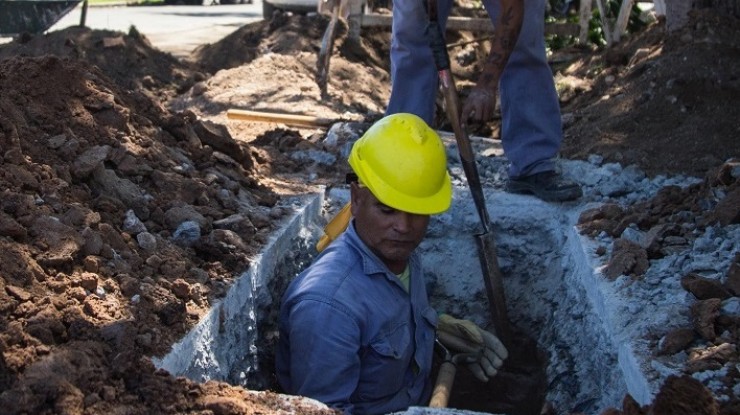 AySA informa tareas de emergencia